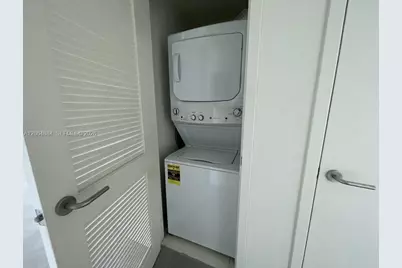 1100 S Miami Ave #1104, Miami, FL 33130 - Photo 14