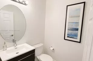 10614 W 35th Ln, Hialeah, FL 33018 - Photo 10