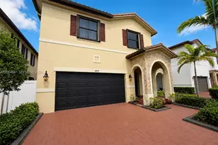 10614 W 35th Ln, Hialeah, FL 33018 - Photo 1
