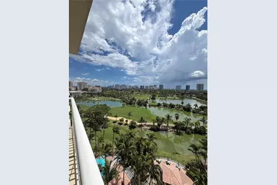 19501 W Country Club Dr #1215, Aventura, FL 33180 - Photo 4