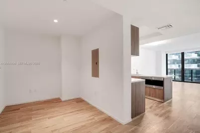 801 S Miami Ave #1807, Miami, FL 33130 - Photo 1