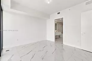 1179 E Hallandale Blvd, Hallandale Beach, FL 33009 - Photo 22