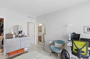 1010 SW 2nd Ave, Miami, FL 33130 - Photo 16
