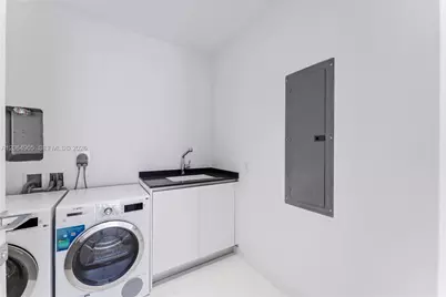 300 Biscayne Blvd Way #3507, Miami, FL 33131 - Photo 14