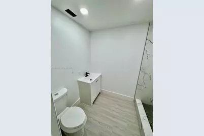 8010 NW 27th Pl #8010, Sunrise, FL 33322 - Photo 12