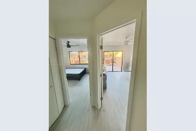 8010 NW 27th Pl #8010, Sunrise, FL 33322 - Photo 10