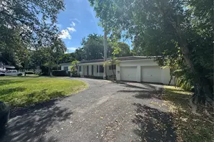 460 San Servando Ave, Coral Gables, FL 33143 - Photo 4