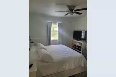 14280 NE 11th Ave, North Miami, FL 33161 - Photo 12