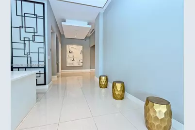 321 NE 26th #703, Miami, FL 33137 - Photo 22
