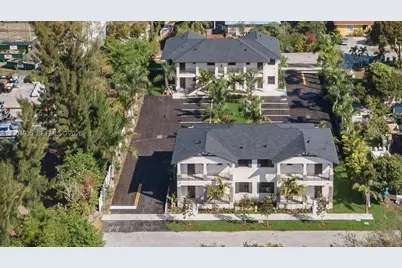 5745 SW 44th Court #101, Davie, FL 33314 - Photo 4