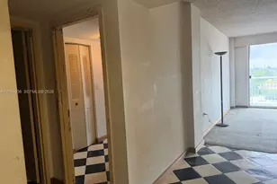 1800 NW 24th Ave, Miami, FL 33125 - Photo 8