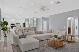 1038 Lavender Cir, Weston, FL 33327 - Photo 18