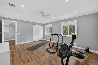 1038 Lavender Cir, Weston, FL 33327 - Photo 30