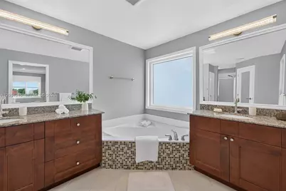 1038 Lavender Cir, Weston, FL 33327 - Photo 22