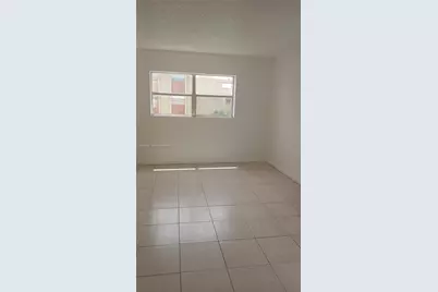 3610 NW 21st St #313, Lauderdale Lakes, FL 33311 - Photo 10