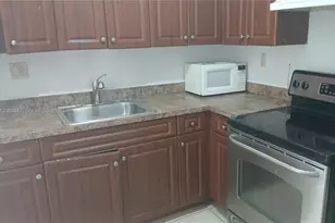 3610 NW 21st St, Lauderdale Lakes, FL 33311 - Photo 2