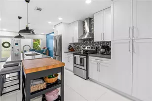 2420 SW 102nd Ave, Miami, FL 33165 - Photo 8