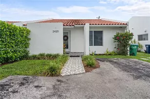 2420 SW 102nd Ave, Miami, FL 33165 - Photo 2