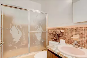 1730 SW 97th Pl, Miami, FL 33165 - Photo 28