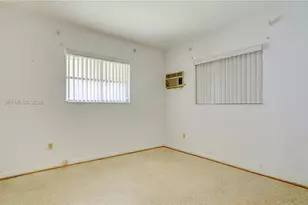 1730 SW 97th Pl, Miami, FL 33165 - Photo 26