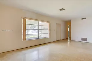 1730 SW 97th Pl, Miami, FL 33165 - Photo 16