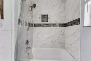 15887 NW 11th St, Pembroke Pines, FL 33028 - Photo 36