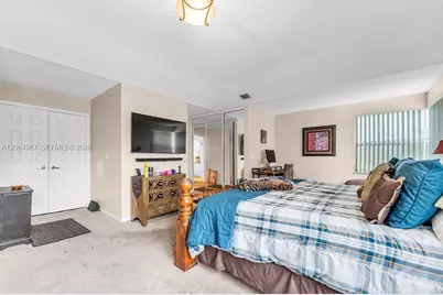 15887 NW 11th St, Pembroke Pines, FL 33028 - Photo 28