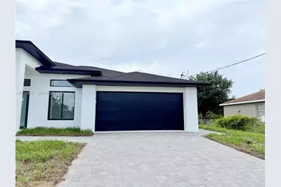 705 Colyer St E, Lehigh Acres, FL 33974 - Photo 6