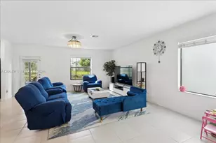 6018 Henderson Wy, West Palm Beach, FL 33415 - Photo 2