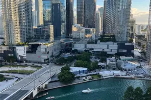 350 S Miami Ave, Miami, FL 33130 - Photo 12