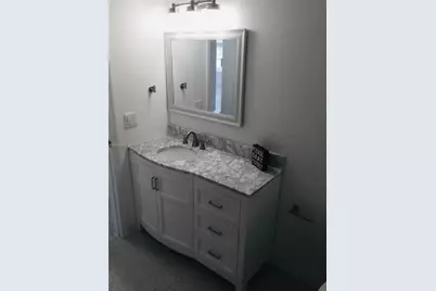 18280 S Glades Dr, North Miami Beach, FL 33162 - Photo 8