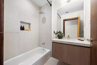 701 Valencia Ave #405, Coral Gables, FL 33134 - Photo 30