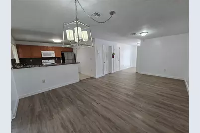14142 SW 260th St #105, Homestead, FL 33032 - Photo 6