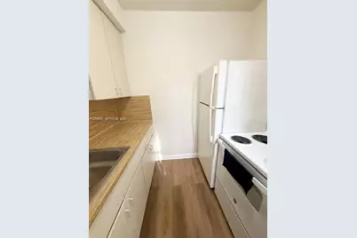 1010 E Ponce De Leon Blvd #3, Coral Gables, FL 33134 - Photo 4