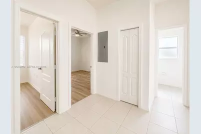 365 Stella Maris Dr #2905, Naples, FL 34114 - Photo 2