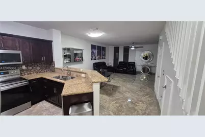 5733 Tuscany Way, Tamarac, FL 33321 - Photo 10
