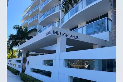 13800 Highland Dr #PH3, North Miami Beach, FL 33181 - Photo 1