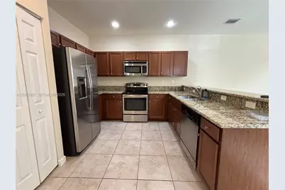15051 SW 116th St, Miami, FL 33196 - Photo 6