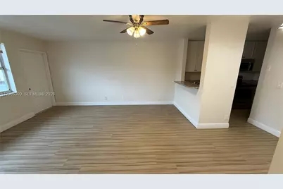 1006 Twin Lakes Dr #20-E, Coral Springs, FL 33071 - Photo 34