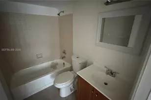 1032 Twin Lakes Dr, Coral Springs, FL 33071 - Photo 16