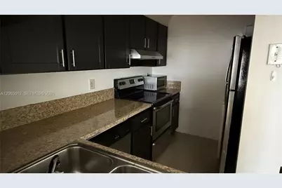 1032 Twin Lakes Dr #21-G, Coral Springs, FL 33071 - Photo 6