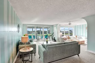 808 Cypress Blvd, Pompano Beach, FL 33069 - Photo 16