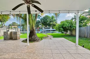 2618 Sherman St, Hollywood, FL 33020 - Photo 2