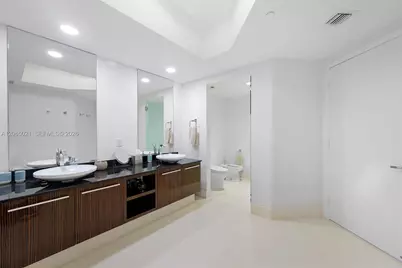 2711 S Ocean Dr #902, Hollywood, FL 33019 - Photo 12