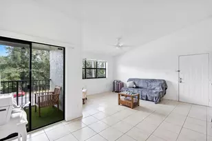 610 S Park Rd, Hollywood, FL 33021 - Photo 2