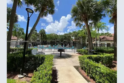 540 S Park Rd #14-9, Hollywood, FL 33021 - Photo 14