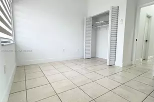 5580 W 26th Ct, Hialeah, FL 33016 - Photo 14
