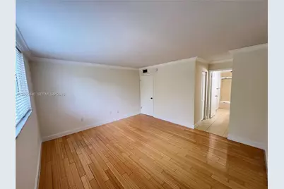 1605 Bay Rd #403, Miami Beach, FL 33139 - Photo 14