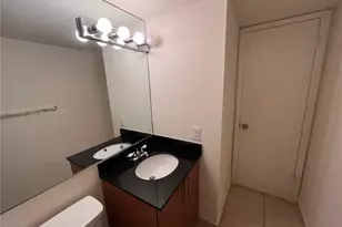 1605 Bay Rd, Miami Beach, FL 33139 - Photo 12