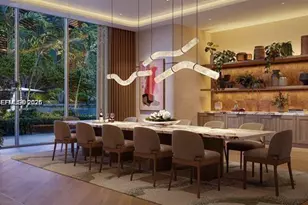 77 SE 5th St, Miami, FL 33131 - Photo 22